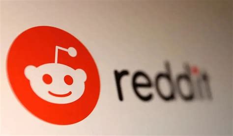 Reddit to Launch AI